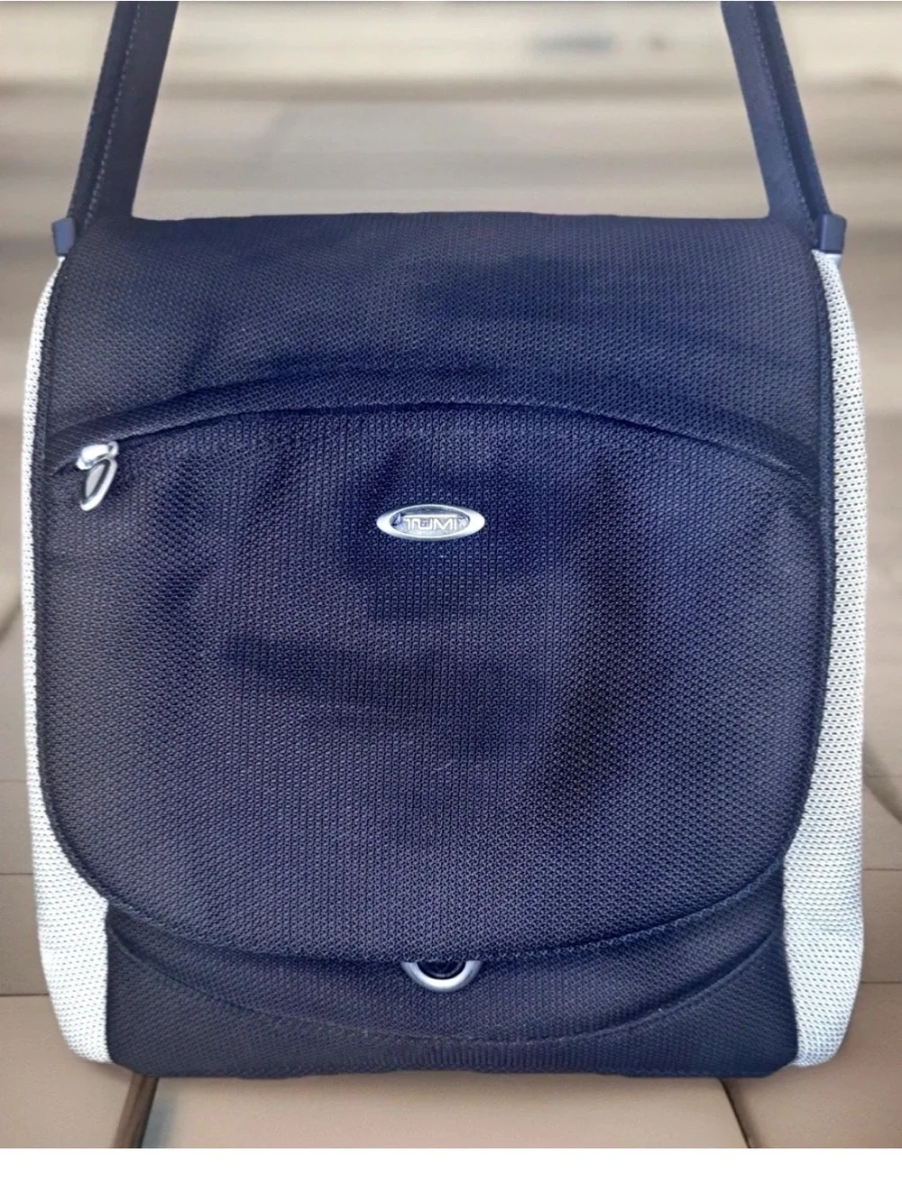 🏁TUMI🏁T3 LEXUS STRUCTURED ORGANIZER TRAVEL POCKET REMOVEABLE STRAP MESSENGER BAG